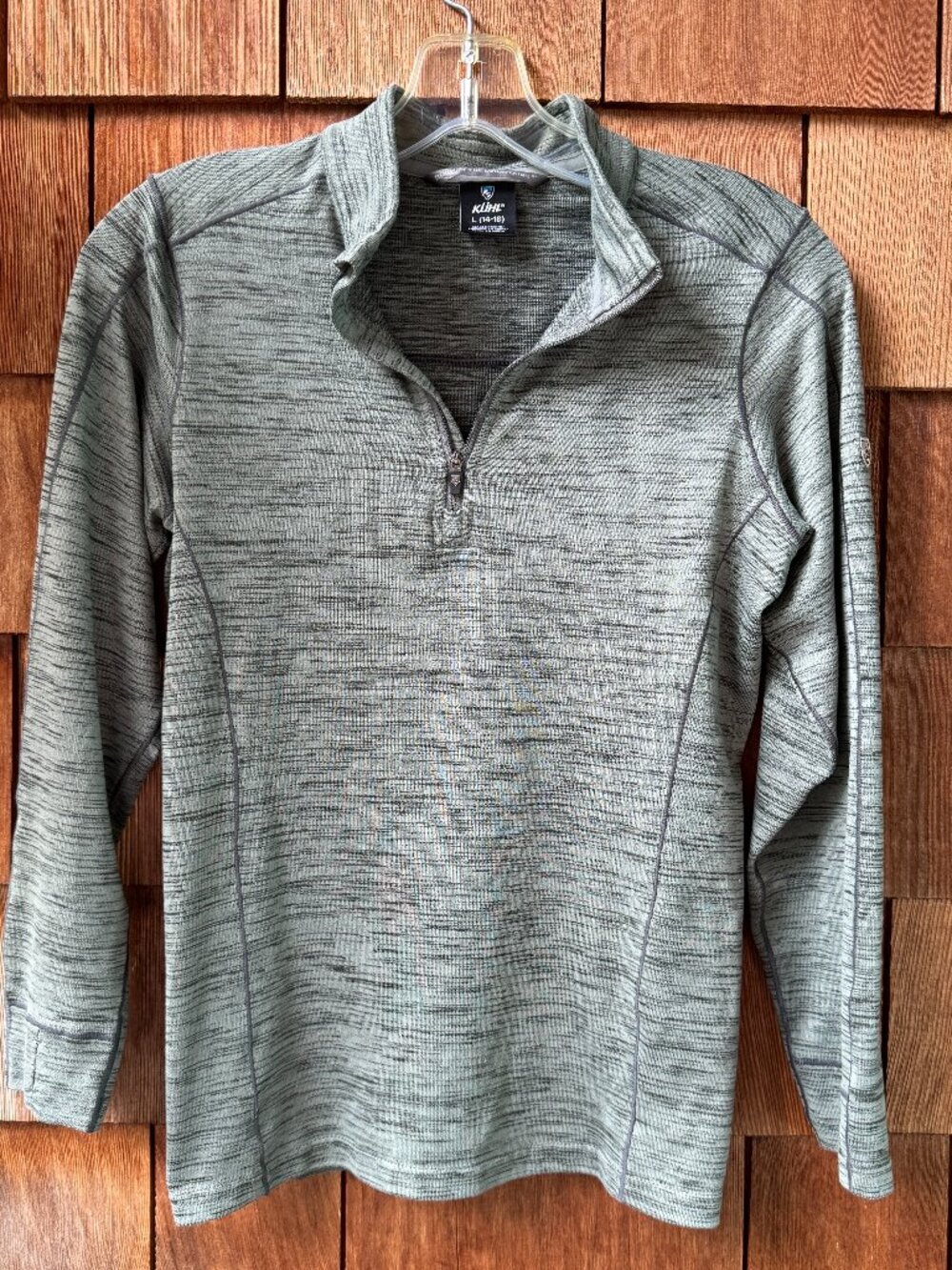 NWOT Kuhl Sage/Black Alloy 1/4 Zip Long Sleeve Pullover in Youth Large (14-16)